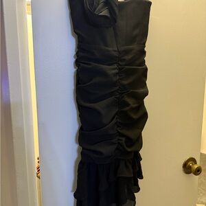 Chic Asymmetrical Black Dress